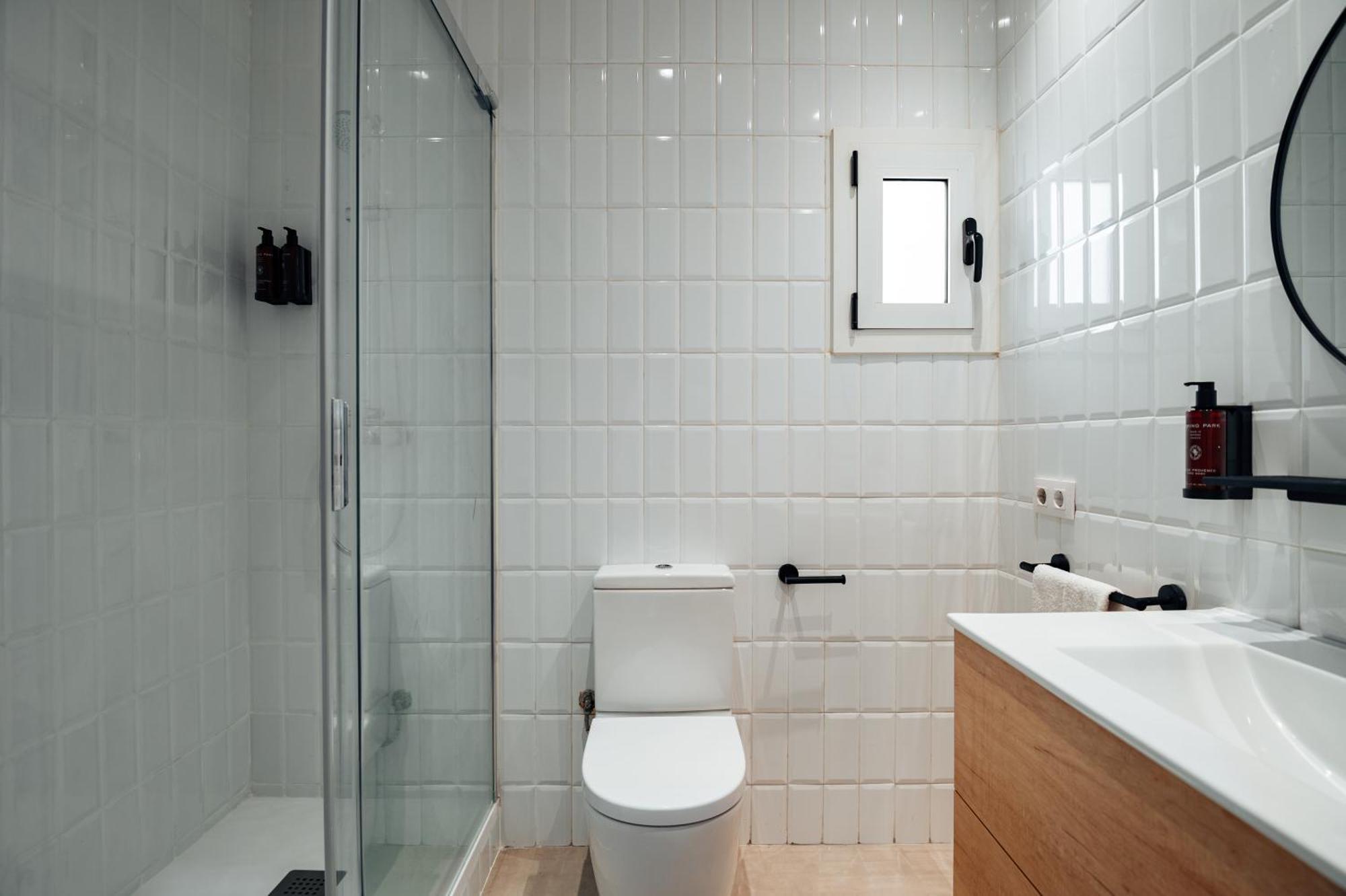 Design Apartments By Olala Homes L'Hospitalet de Llobregat Exteriör bild